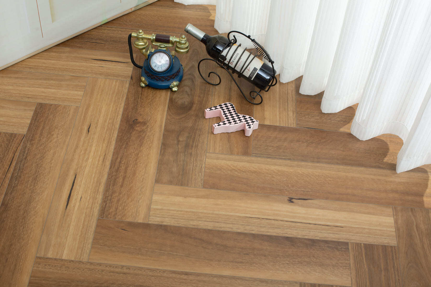 Плитка SPC "OneFloor" 3027 А,В  ЁЛКА (640*128*4 мм) — купить в Ульяновске