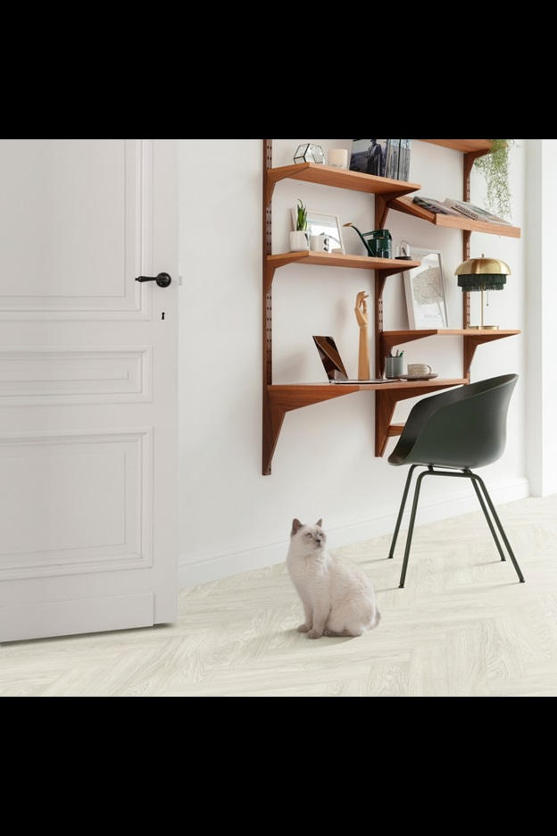 Замковая ПВХ плитка Laurel Oak 51104 (630*126*6 мм) — купить в Ульяновске