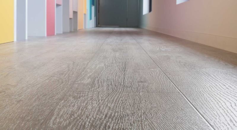 Линолеум бытовой "IVC" Woodlike Cousteau W06 (3м) — купить в Ульяновске