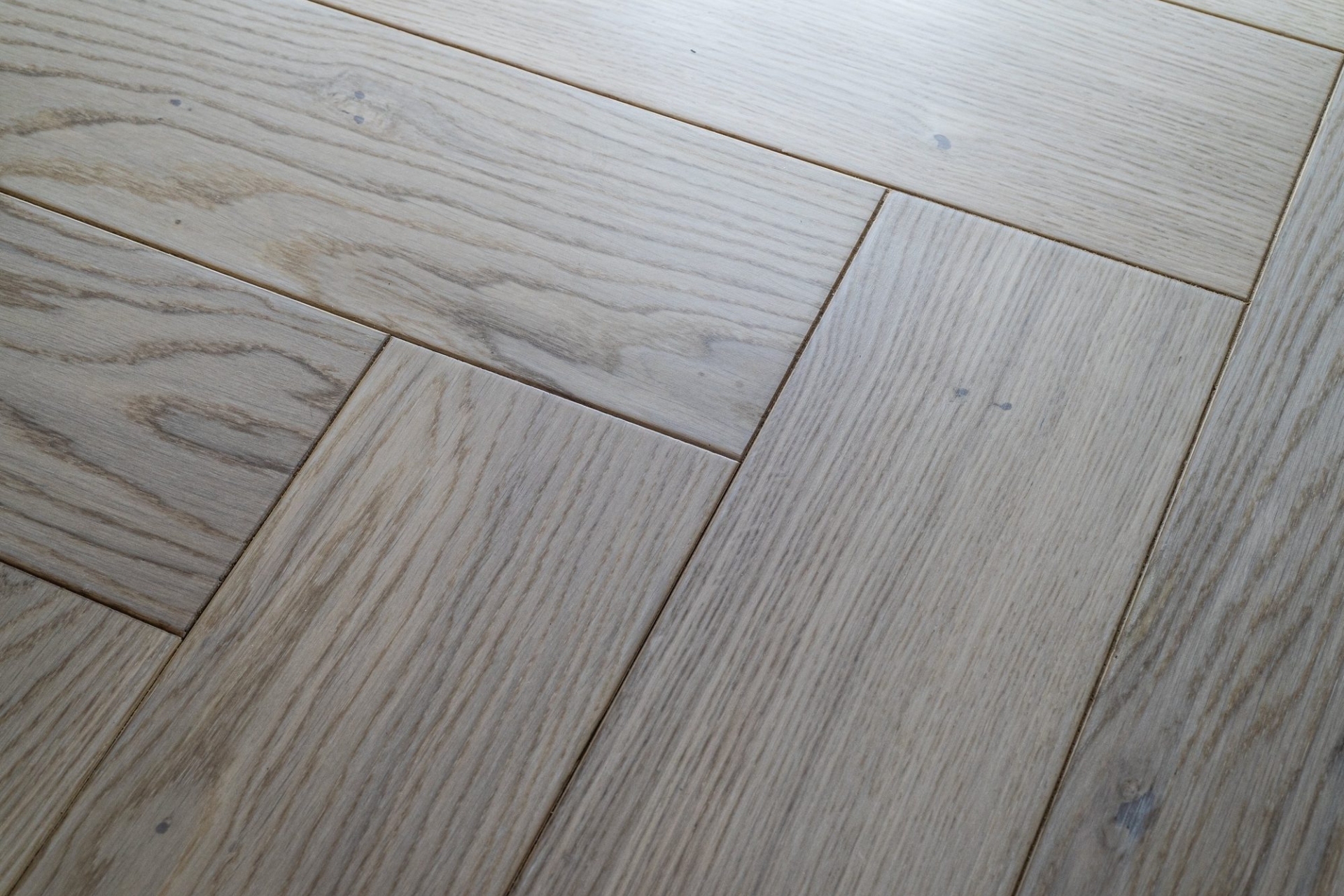 Инженерный паркет «Damy Floor» Ванильный (укладка елочкой) — купить в Ульяновске