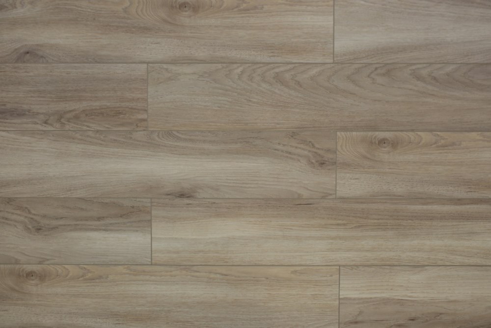 Замковая ПВХ плитка "Art Tile" Клён Фог (1220*152*5 мм) — купить в Ульяновске