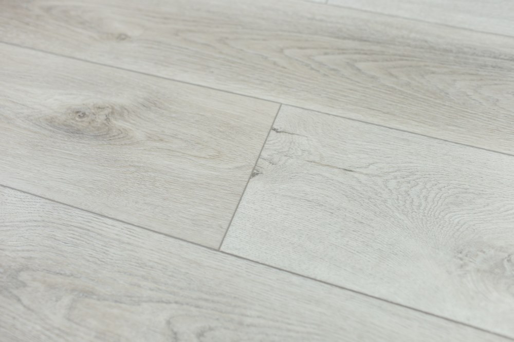 Замковая ПВХ плитка "Art Tile" Дуб Эдинбург (1200*183*6 мм) — купить в Ульяновске