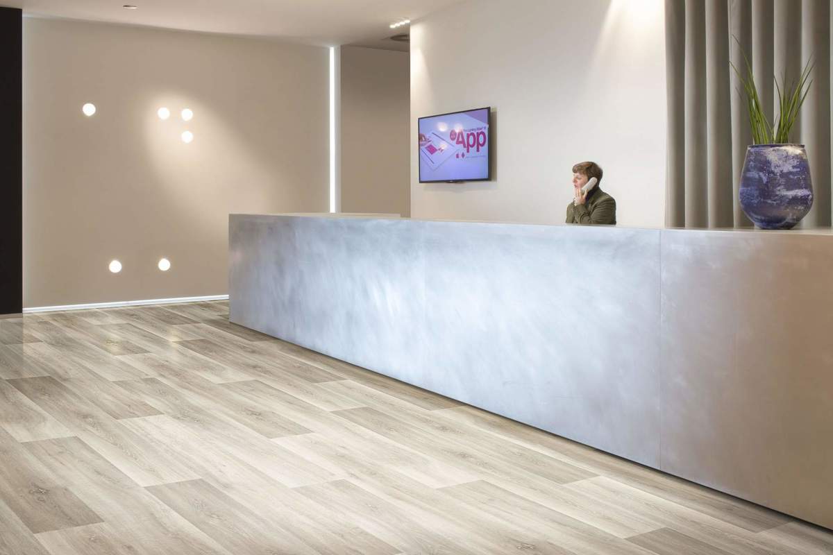 Замковая ПВХ плитка "Berry Alloc" Pureclick 55 LIME OAK 139S (204*1326*5 мм) — купить в Ульяновске