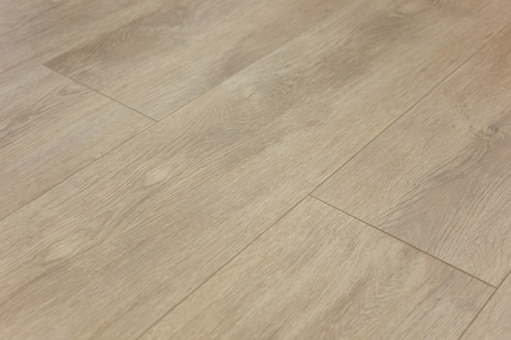 Плитка каменно-полимерная "Art Tile" Граб Емар (1220*199*9 мм) — купить в Ульяновске