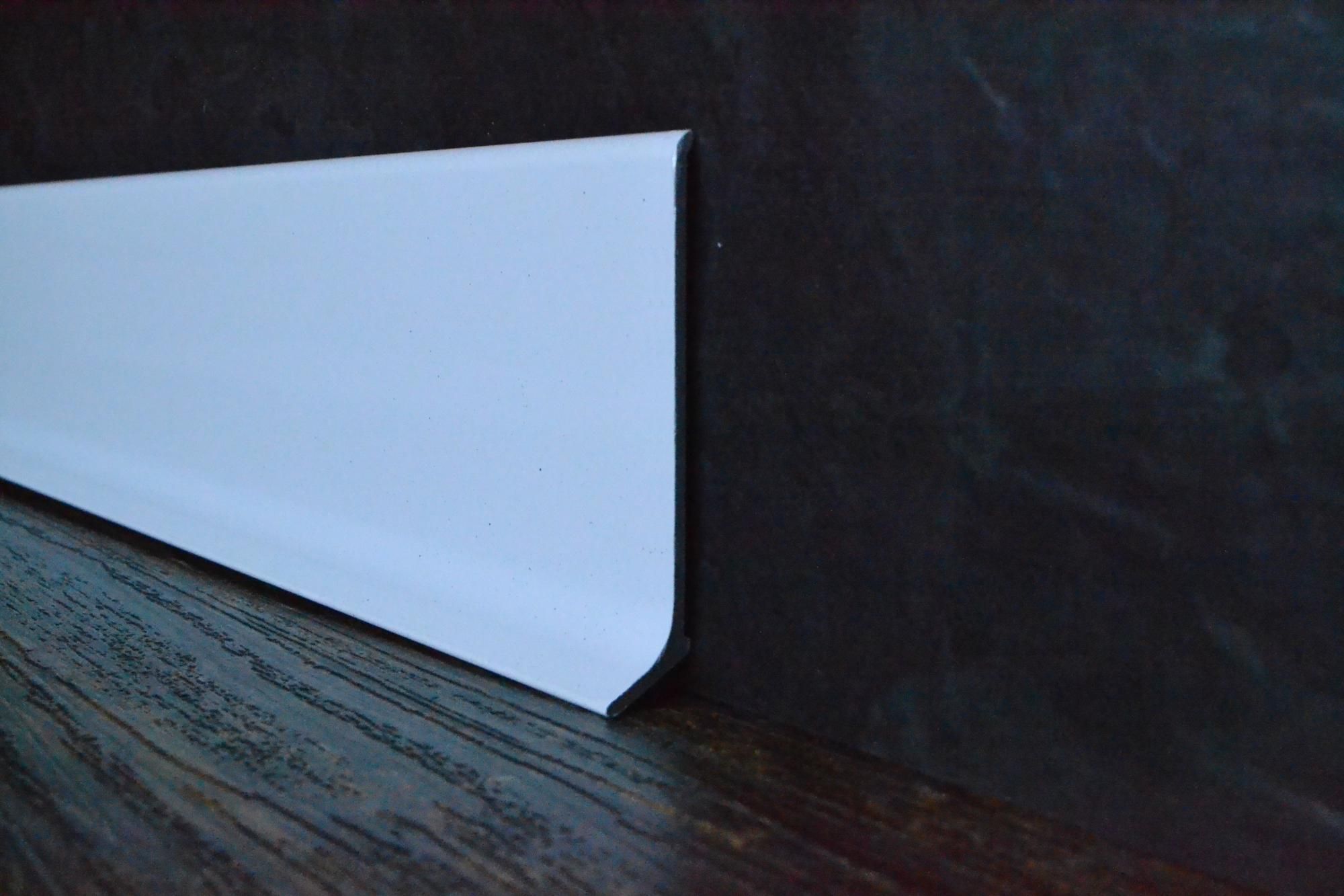 Плинтус алюминиевый L-образный белый (2500*11*60 мм) — купить в Ульяновске