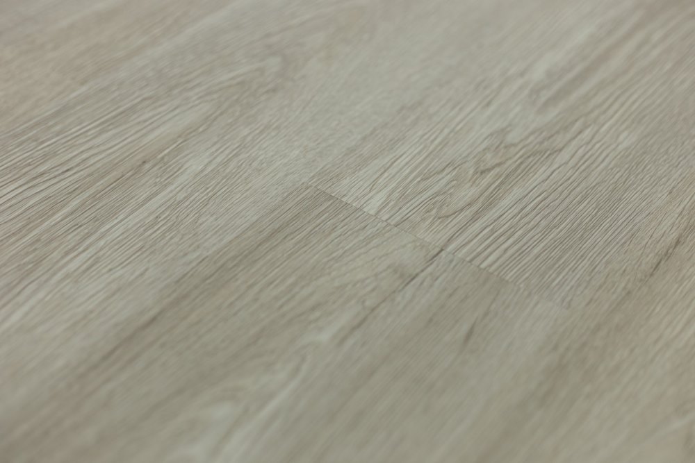 Замковая ПВХ плитка "Art Tile" Дуб Британь (920*150*4 мм) — купить в Ульяновске