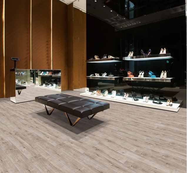 SPC ламинат "Royce" Sense Дуб Кааба 705 (1200*180*4 мм) — купить в Ульяновске