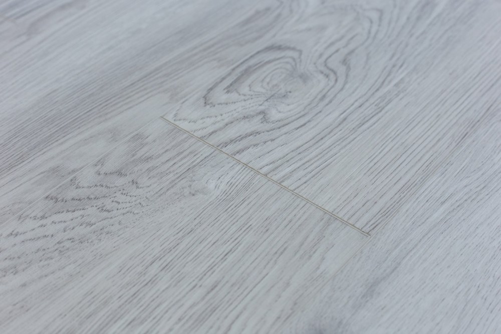 Замковая ПВХ плитка "Art Tile" Ясень Эдмонтон (1220*152*5 мм) — купить в Ульяновске