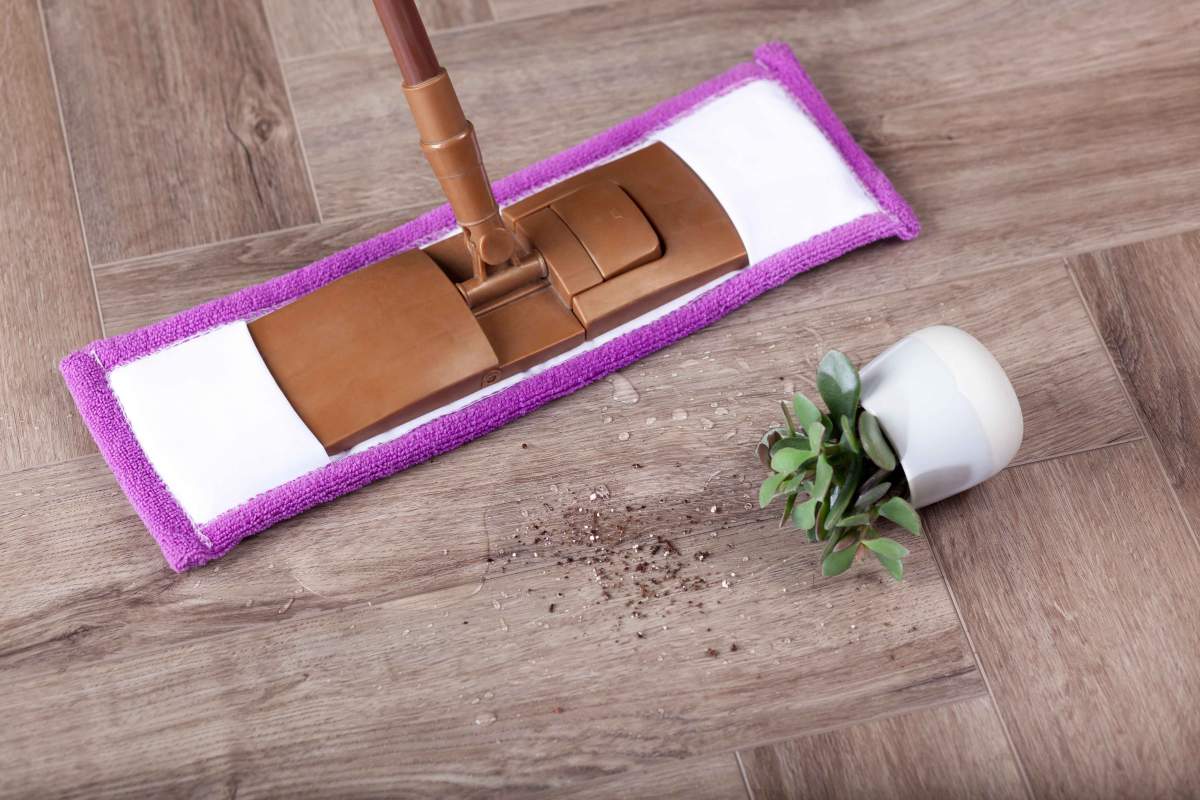 Замковая ПВХ плитка "Aberhof" Carmelita 1862 (615*123*5 мм) — купить в Ульяновске