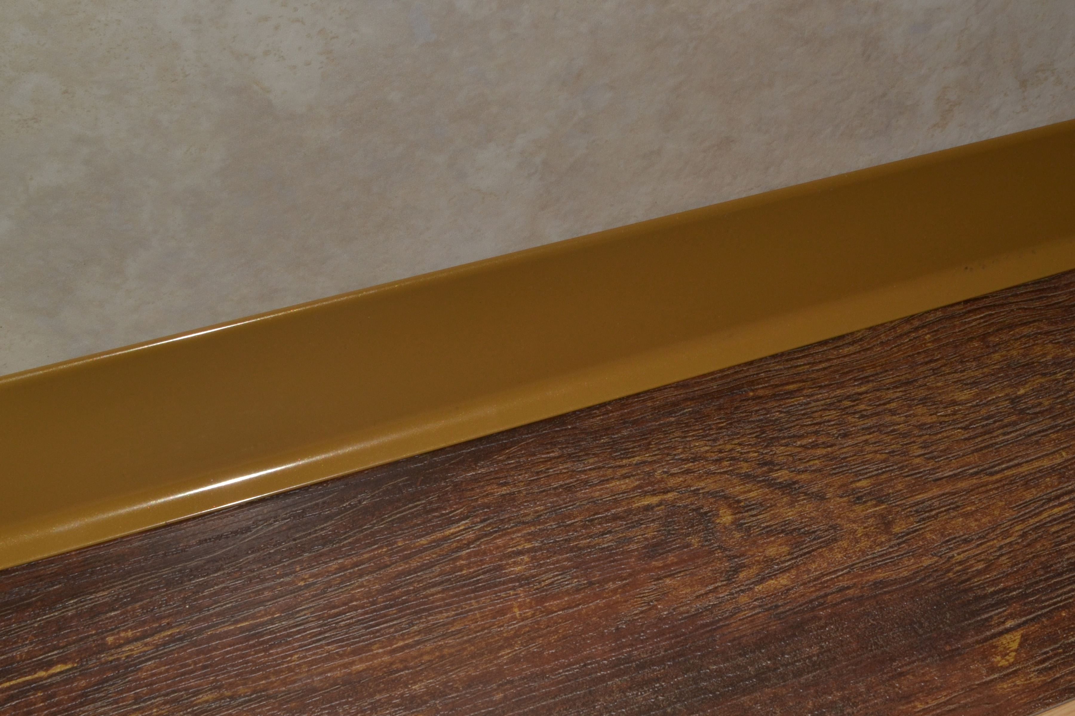 Плинтус алюминиевый L-образный золотой (2500*11*60 мм) — купить в Ульяновске