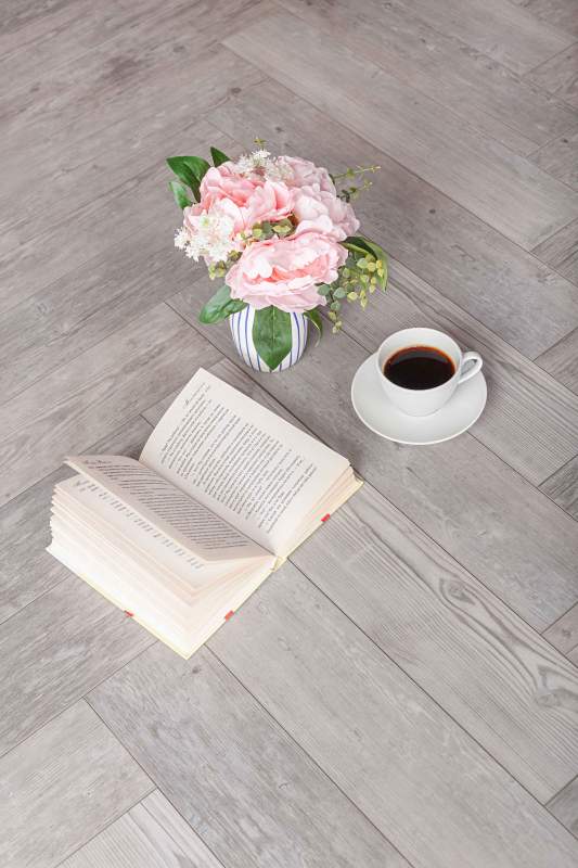 Замковая ПВХ плитка "Aberhof" Carmelita 1687 (615*123*5 мм) — купить в Ульяновске