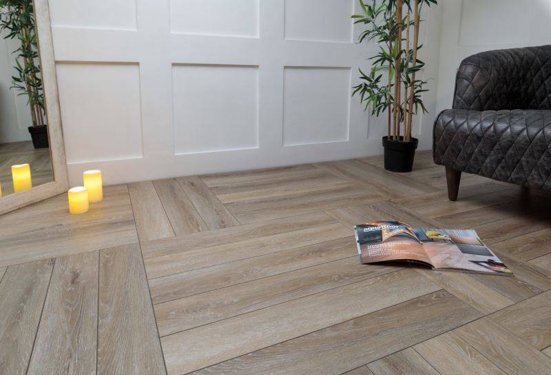 Замковая ПВХ плитка "Aquafloor" AF6018PQ (720*120*7 мм) — купить в Ульяновске