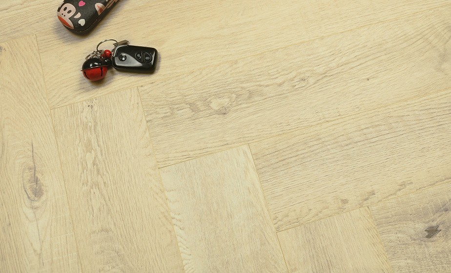 Ламинат SPC AquaMax Дуб Шамбор (640*128*4 мм) — купить в Ульяновске