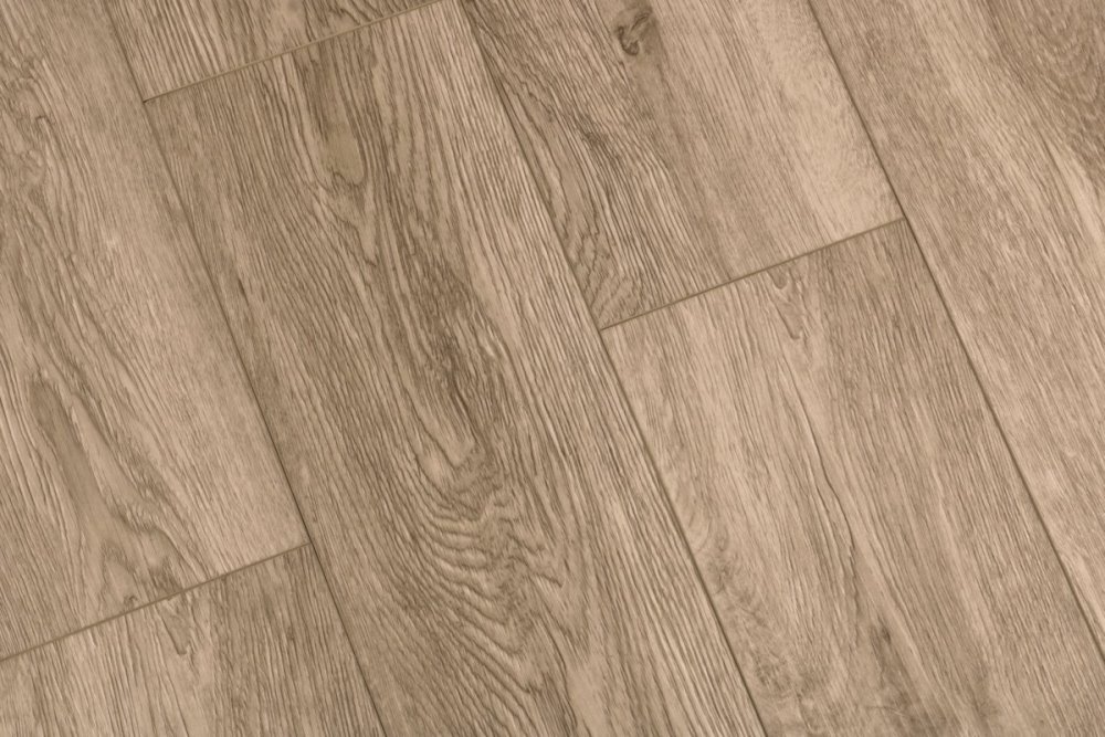 LVT плитка "Profield" Дуб Мадейра (915,4*152,4*2,5 мм) — купить в Ульяновске
